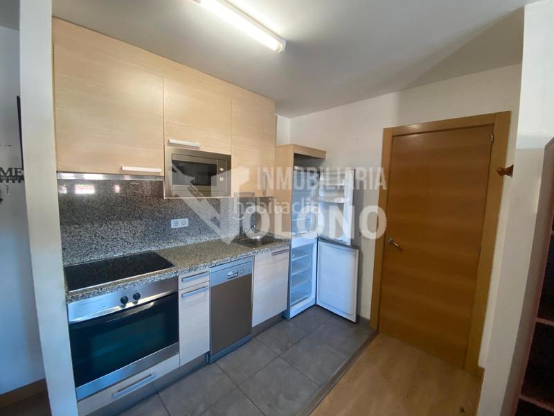 Foto c2ebdaeb-fa69-482d-b795-374921f43393. Dúplex duplex con 2 terrazas con preciosas vistas en Zarratón