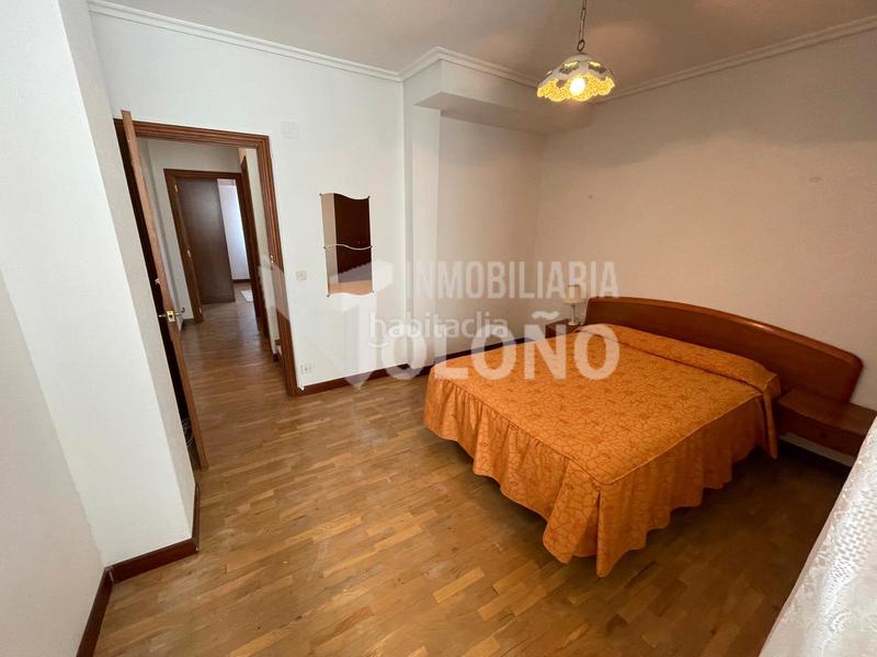 Foto 0a36dfd7-e757-4d5e-8d21-98a452828711. Casa adosada en calle real 2 chalet en urbanización con pìscina en Cihuri