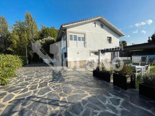 Chalet  Camino de baños