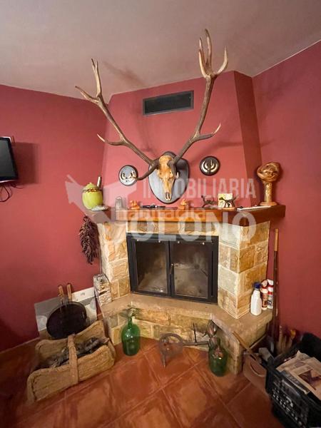 Foto 68157816-5e57-4254-a193-7c4715e0c341. Casa aparellada amb calefacció a Alesanco