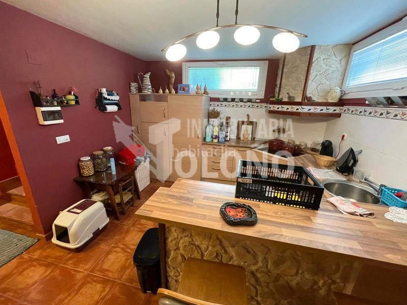 Foto a594038d-69f0-4e2b-9bd7-f3ab26099f5d. Casa aparellada amb calefacció a Alesanco