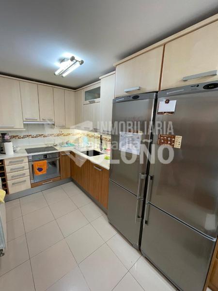 Foto 4265a34a-cca2-43d8-aaaf-9ff48a4a280b. Casa pareada en Alesanco