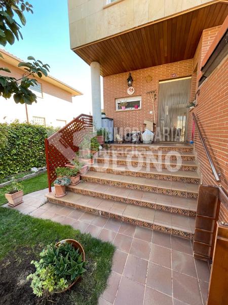 Foto 7342605b-e889-4767-b8e0-1ac955d6f1e2. Casa pareada en Alesanco