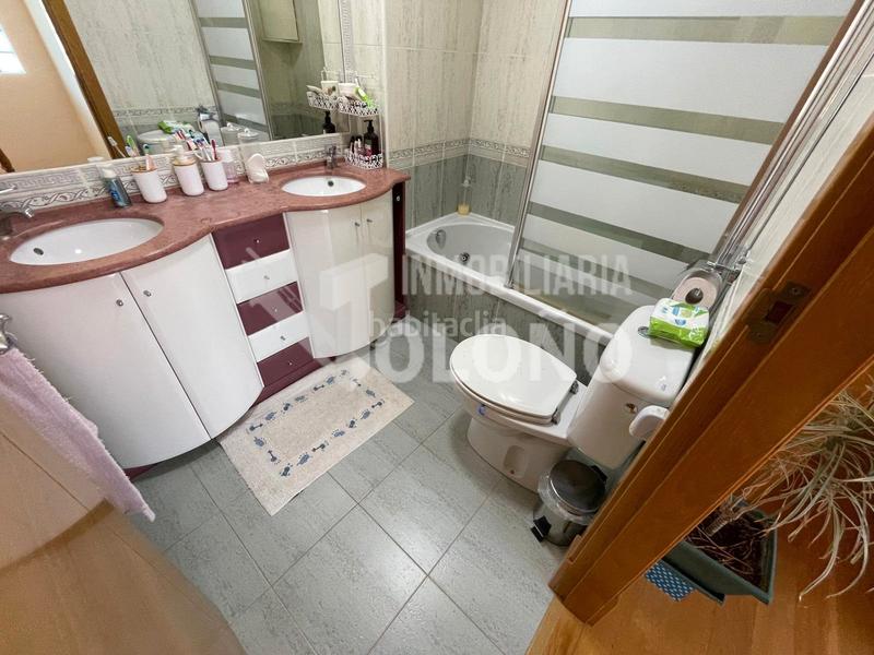 Foto 79b667c5-cebe-4ac2-a0b8-004080cc6b82. Casa pareada en Alesanco