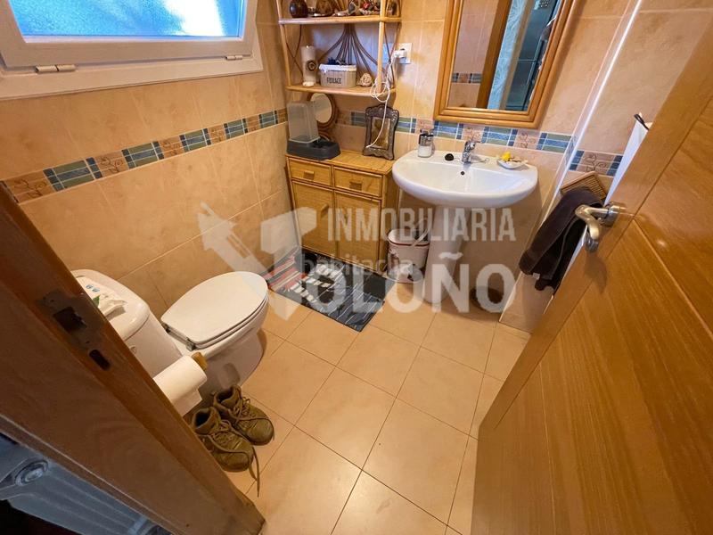 Foto faa48e28-8f24-4242-925f-6213a4b07e0e. Casa pareada en Alesanco