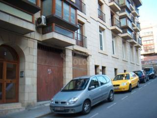 Local Comercial a Calle tirón 2. Local