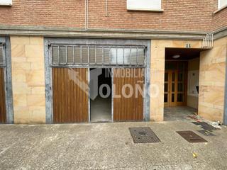 Local Comercial  Travesía de la rioja. Local para garaje, almacén y/o merendero