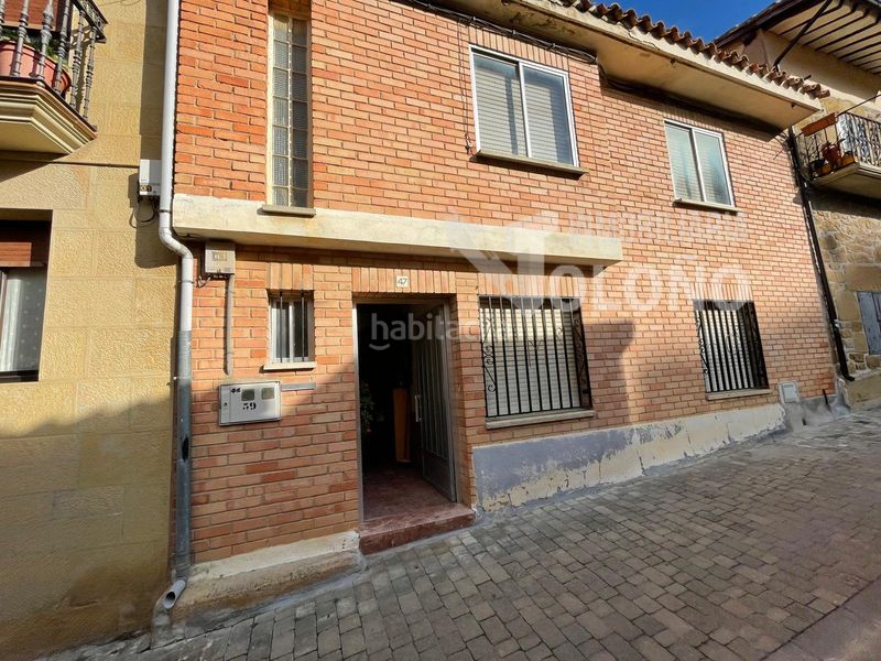 Foto 0c8f2b64-18c7-4089-9fbd-8b8674d2ad58. Haus in calle zumalacárregui 30 in San Vicente de la Sonsierra