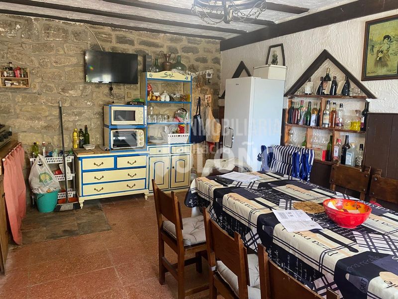 Foto 4b38b74b-8b8f-4e9d-82b8-8701165b19f1. Country house in calle bodegas barrio alto 41 in Rodezno