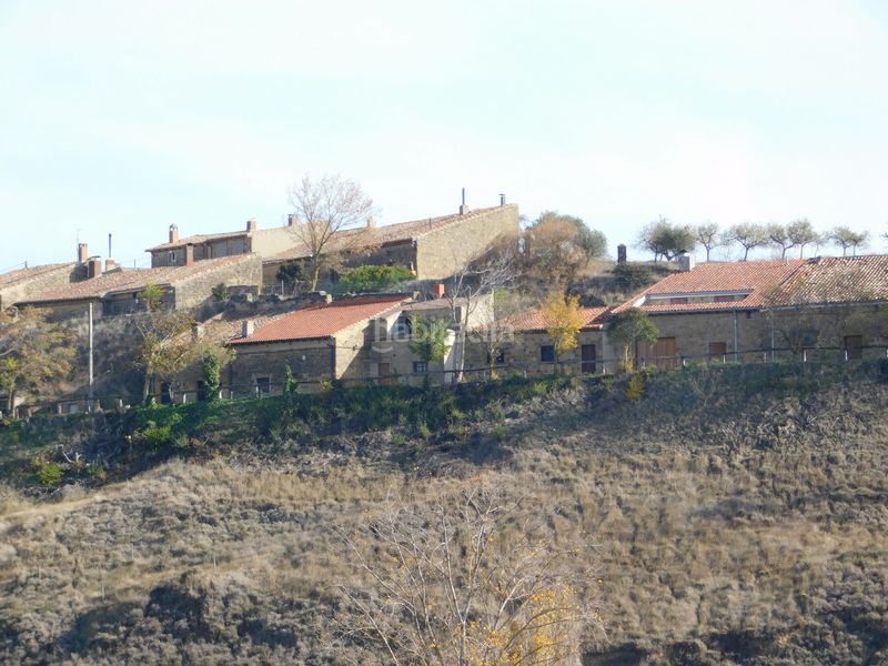 Foto 4bade44f-d663-4b9b-a090-fba6ea2f5573. Country house in calle bodegas barrio alto 41 in Rodezno
