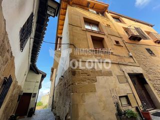 Casa  Del olmo zeharkalea 2. Casa de piedra con preciosas vistas
