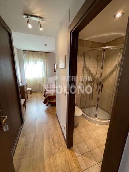 Foto 20835d46-770d-41ad-be64-32e78f9e945a. Edificio en calle de la fuente 3 hostal en Castañares de Rioja