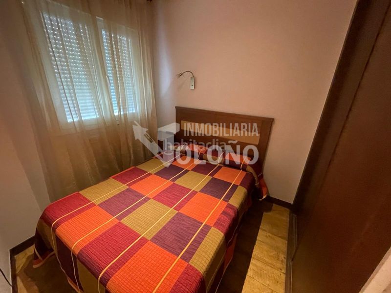 Foto 4eca78d8-47b7-40fa-849f-69fb37429d3a. Edificio en calle de la fuente 3 hostal en Castañares de Rioja