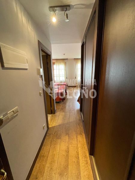 Foto 517ec88c-332a-42eb-902e-5e7375a144b9. Edificio en calle de la fuente 3 hostal en Castañares de Rioja