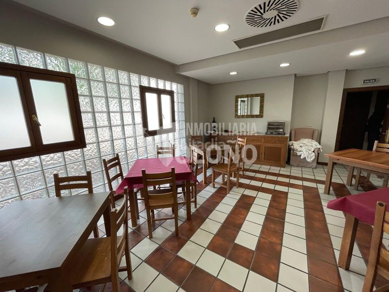 Foto 5f7afa0f-1108-4dac-b12b-8cf7f63dfff8. Edificio en calle de la fuente 3 hostal en Castañares de Rioja