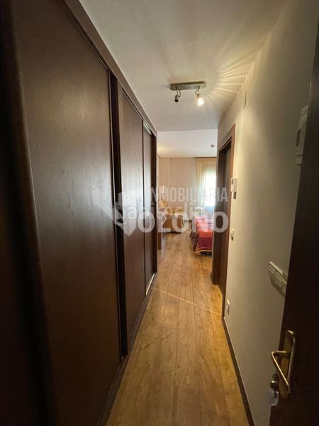 Foto beb82de0-4fbc-4f65-a811-f0e428ec4d97. Edificio en calle de la fuente 3 hostal en Castañares de Rioja