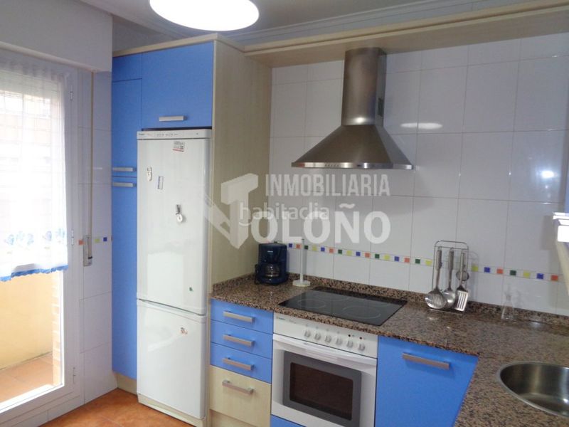 Foto 006a91e7-2642-4b73-9618-b4dceb38d1ba. Apartament a avenida ingenieros del ministerio obras públicas 10 a Haro