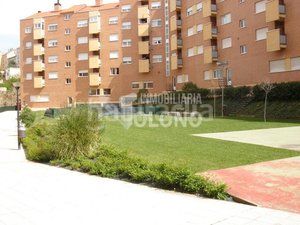 Foto 7352bae4-8419-4c32-93a8-3f9bd5aede70. Apartament a avenida ingenieros del ministerio obras públicas 10 a Haro