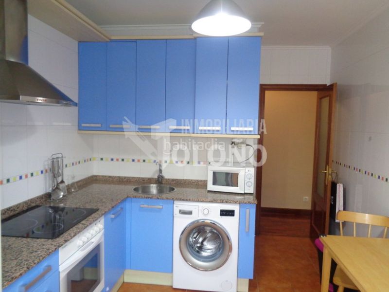 Foto b568d3c2-ab88-4b98-83d6-7e3bf1fbfc4a. Apartament a avenida ingenieros del ministerio obras públicas 10 a Haro