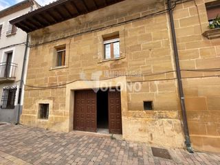 Haus  Calle alta 2. **casa de piedra en el corazón de casalarreina**