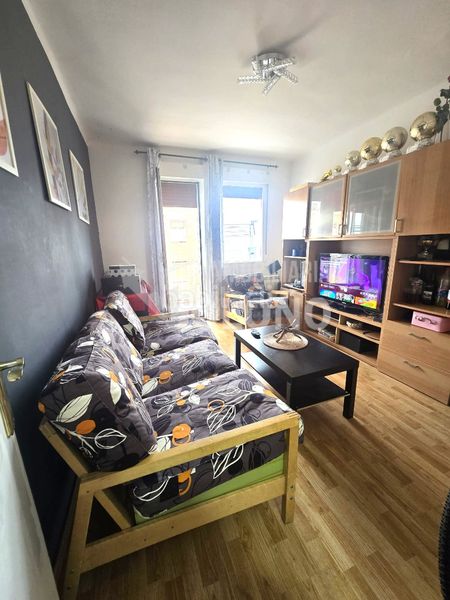 Foto deb7c442-8a95-4a93-9867-489ef9fed2e1. Pis amb calefacció a Haro