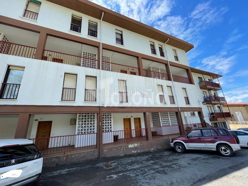 Foto 0a2df39c-ac4f-407b-847c-489415f7d653. Duplex in diputación etorbide 35b in Labastida