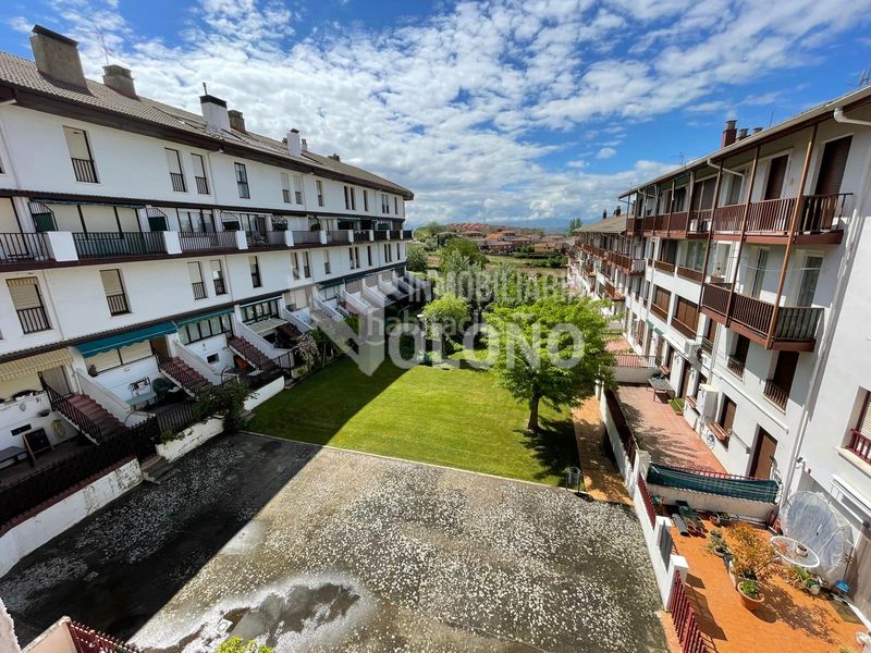 Foto 37cd41b3-ade5-48a7-ad3e-59c20c8b9b92. Duplex in diputación etorbide 35b in Labastida
