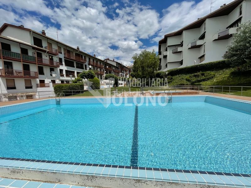 Foto a357624d-fc84-4021-8628-881d3ffc26c8. Duplex in diputación etorbide 35b in Labastida