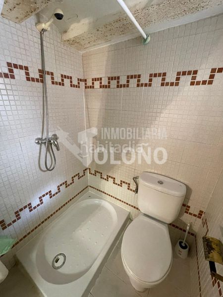 Foto 58091f6b-acc0-4841-a3aa-9ba1ecd459e3. Casa a calle de la cruz 22 a Casalarreina