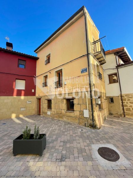Foto bda37078-ac83-46bc-9f07-8d2e7beb806f. Casa a calle de la cruz 22 a Casalarreina