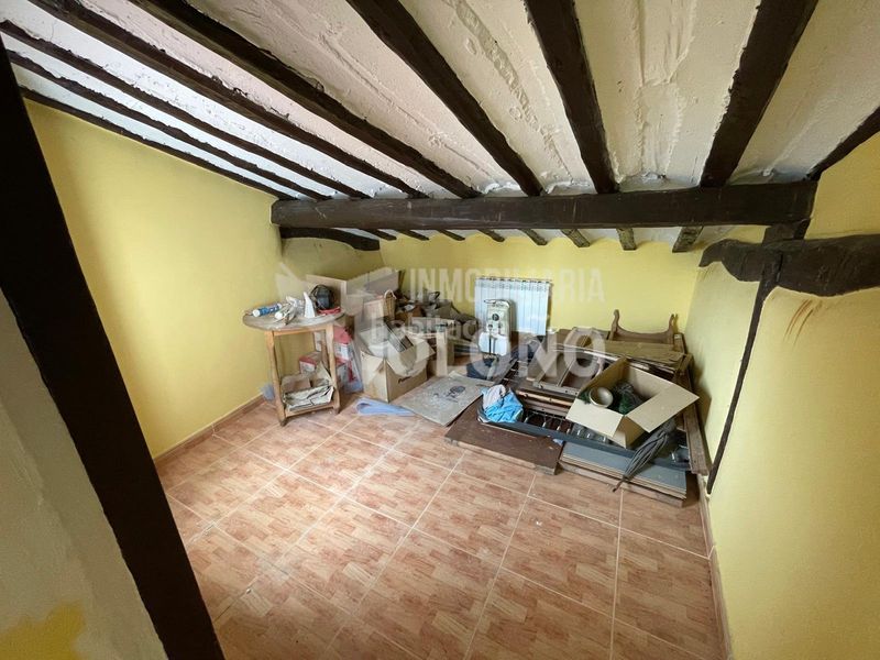 Foto c91d6a97-4eb5-4df0-ba69-1ca9d83e822e. Casa a calle de la cruz 22 a Casalarreina