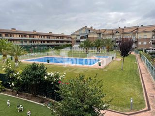 Appartement  Calle los olivos 8a. Apartamento con amplia terraza en urbanización con piscina