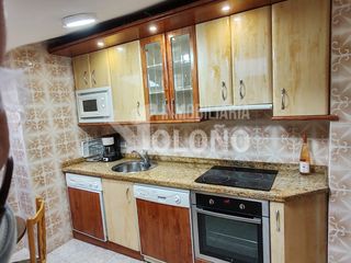 Àtic  Calle arrabal 9. Piso reformado cerca de la plaza de la paz