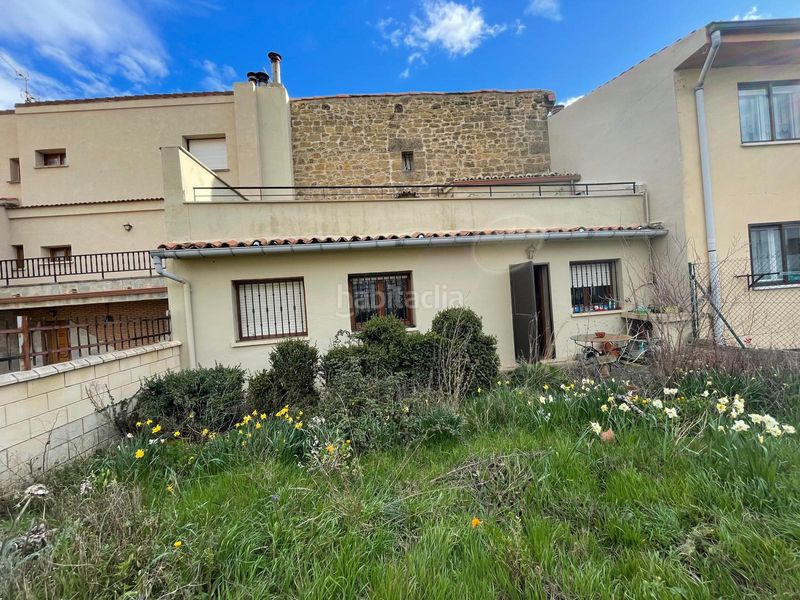 Foto f241a9b8-efe2-49a5-b86e-8e7901f0b67a. Casa a larrazuria kalea 54 a Labastida