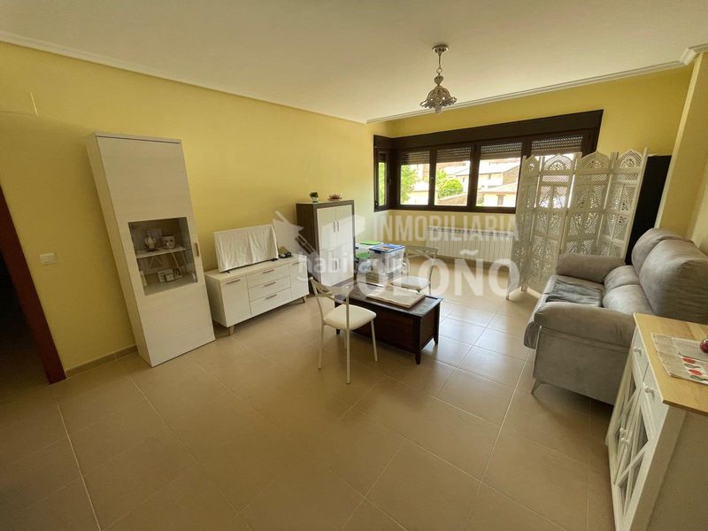 Foto c85efc43-c20a-405d-bdb0-da5e1a8ae26e. Apartament amb calefacció a Zarratón