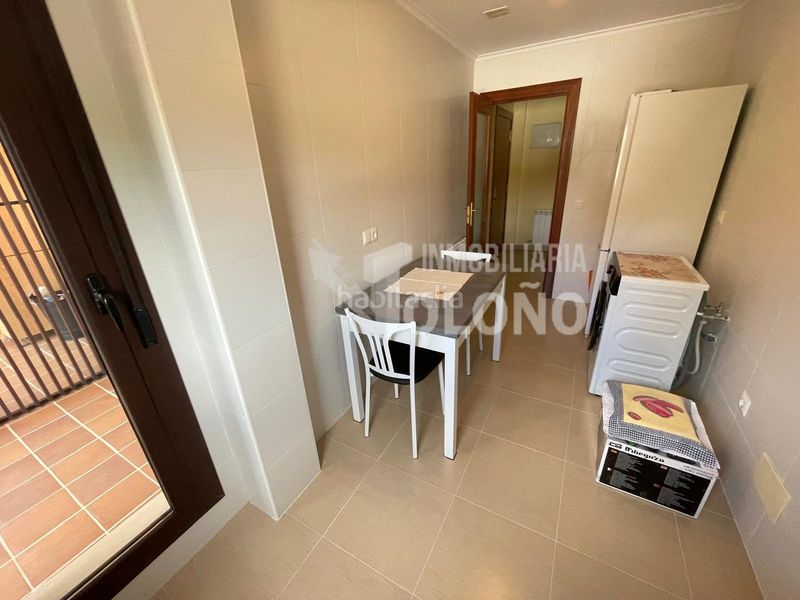 Foto e6a198d2-c99a-49c6-b979-9b6059ead3af. Apartament amb calefacció a Zarratón