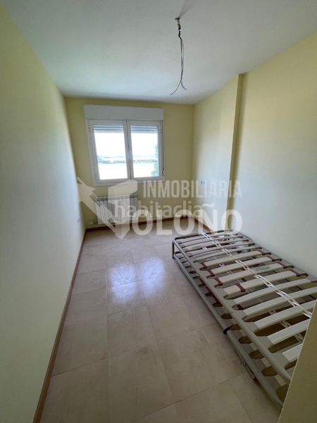 Foto a37529e9-e978-4cfb-817b-892934a0a8ee. Dúplex amb calefacció aparcament piscina a Castañares de Rioja