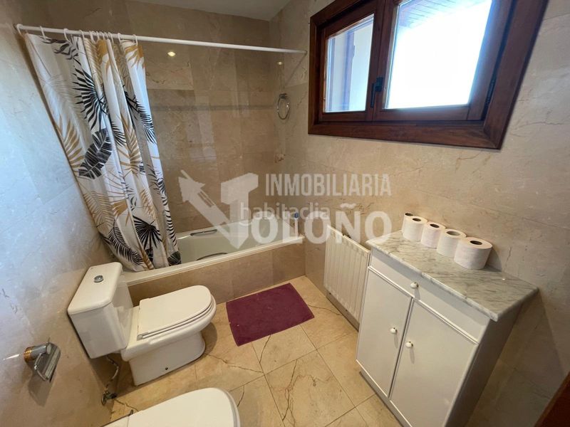 Foto 67f06e47-84bc-44ae-a53f-6d3e37ab3db0. Xalet a zuzaran kalea 4 a Labastida