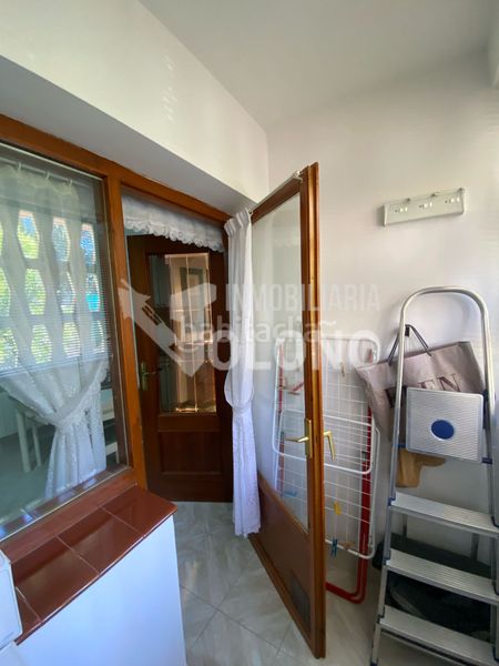 Foto 5316432f-bd42-4aac-845f-79c2b7187e8e. Chalet bonito chalet adosado en Labastida