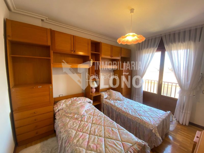 Foto 91d98d72-fc3c-4d02-b1a5-dac5d16734c1. Chalet bonito chalet adosado en Labastida