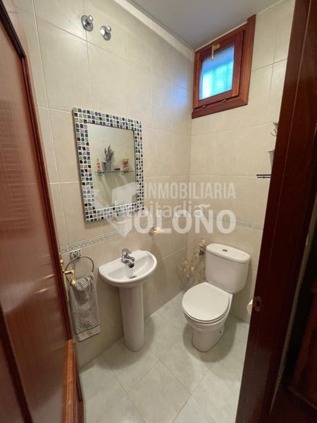 Foto 1e9271d7-7256-4206-844f-e1560e323ff7. Xalet a abalde kalea 8 a Labastida
