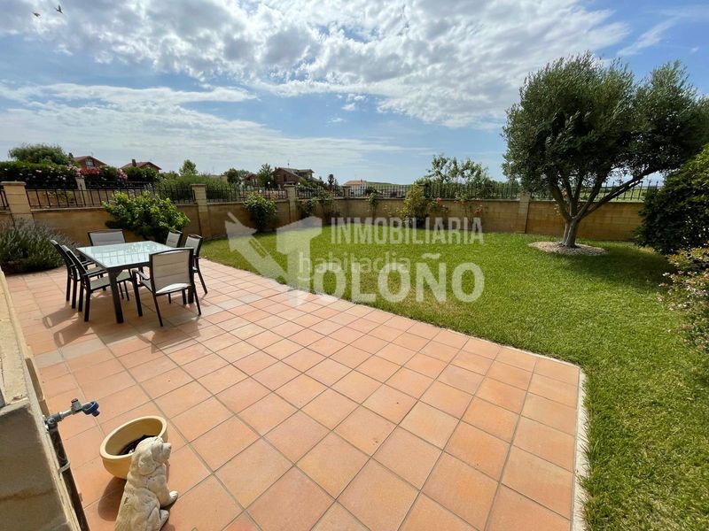 Foto 81513123-55d3-4b98-8bb3-ba7dcd7418c3. Xalet a abalde kalea 8 a Labastida