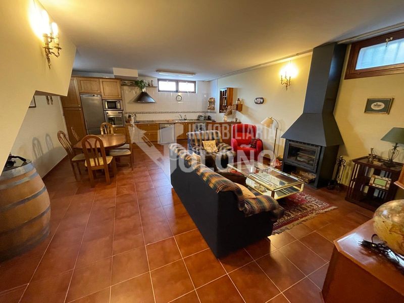 Foto bb187220-d912-4bd4-ae32-43ef95e60e6f. Xalet a abalde kalea 8 a Labastida
