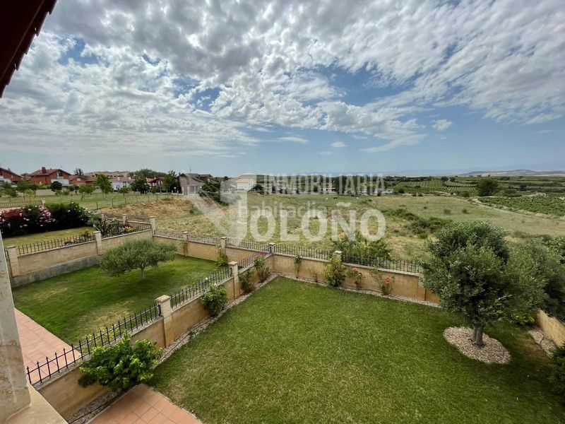Foto dae15670-128d-4a7f-a3b8-8c567e574cd7. Xalet a abalde kalea 8 a Labastida