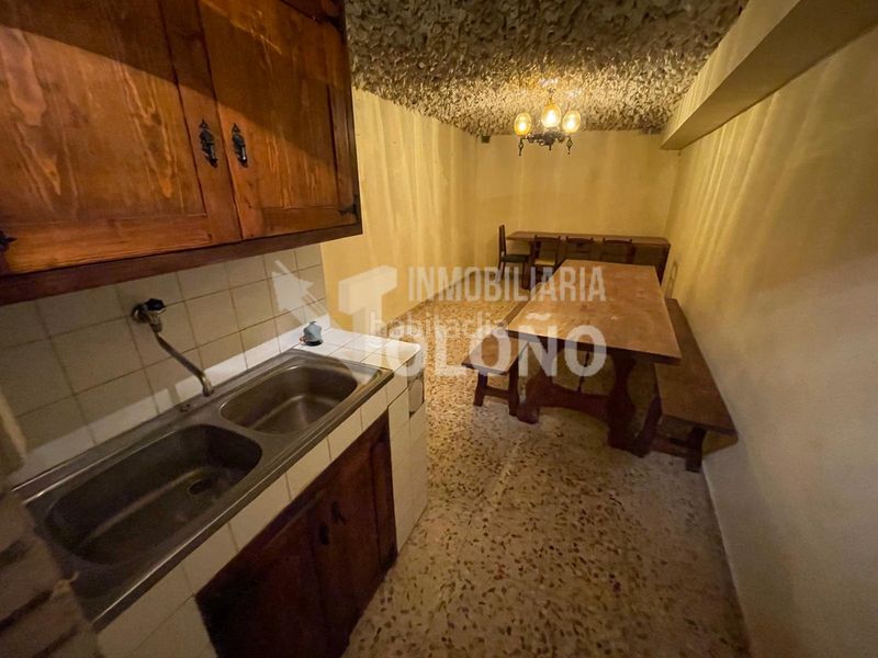 Foto 0241f00f-8ee0-4d8e-96c6-0a01a280dbd9. Maison dans calle mayor 14 dans Castañares de Rioja