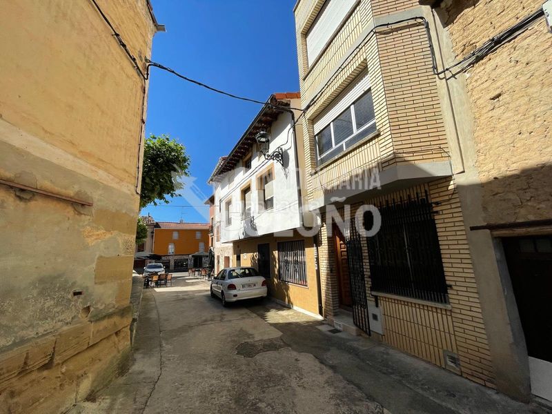 Foto 6a3010d7-8aa2-439f-82d0-bfe81f368387. Maison dans calle mayor 14 dans Castañares de Rioja