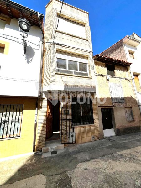 Foto 96f04438-f985-4bf3-91db-afe09c9e737f. Maison dans calle mayor 14 dans Castañares de Rioja