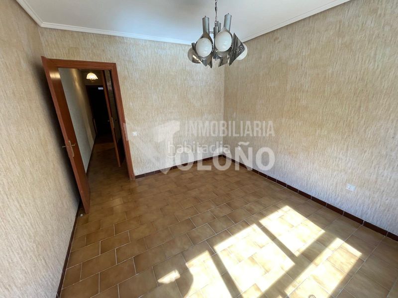 Foto f0389f08-6815-445d-932b-731b3a4d0e26. Maison dans calle mayor 14 dans Castañares de Rioja