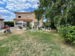 Chalet  Avenida de la rioja 6. Chalet independiente en casalarreina