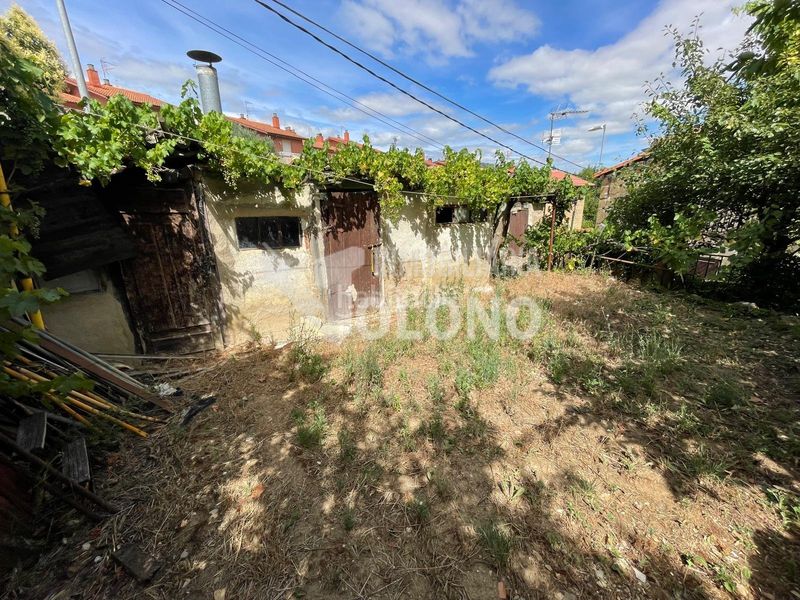 Foto 7dd99eb4-d6db-4b4f-8bf5-55ea572c5b07. Casa amb xemeneia calefacció a Labastida